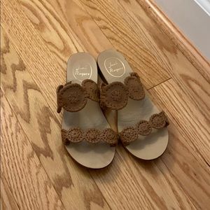 Tan/ brown leather Jack Rogers